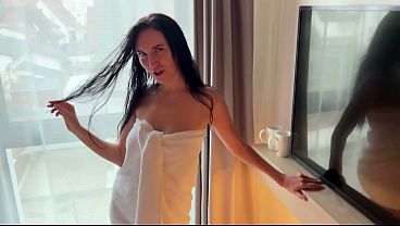 Confusão De Quartos No Hotel Levou A Um Sexo Quente Com Estranha