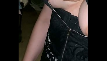 Meu Marido Perde Aposta De Cinquenta Paus E Paga Com Meu Rabo