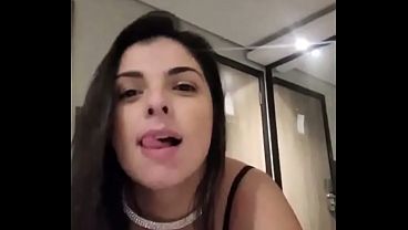 Professora Casada Teve Vídeo Vazado Depois De Perder O Celular